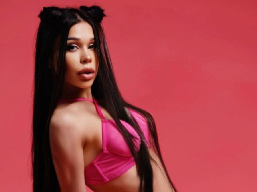 Ева, м. Балтийская